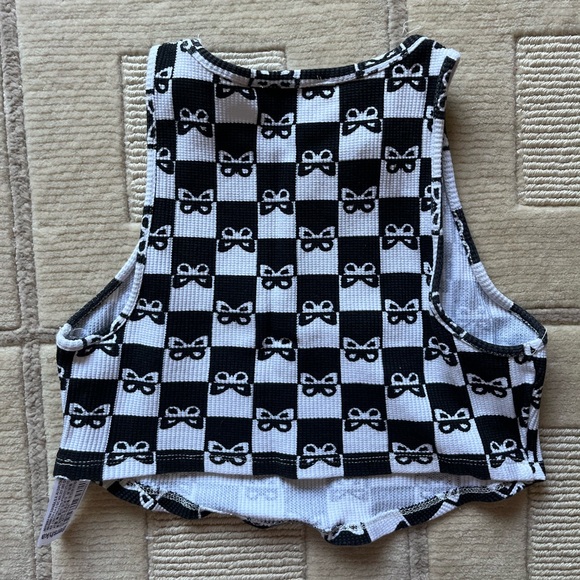 Checkered butterfly top - Picture 2 of 2